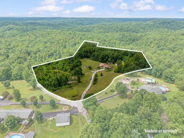 3492 Hawk Creek Road, London, KY 40741