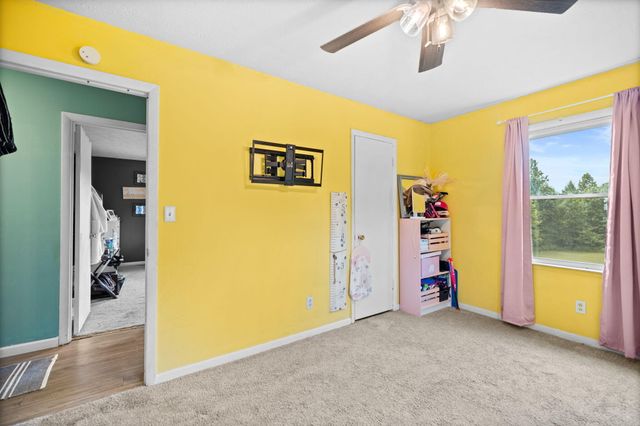 3492 Hawk Creek Road, London, KY 40741