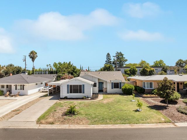 3424 Kentfield Dr, Sacramento, CA 95821