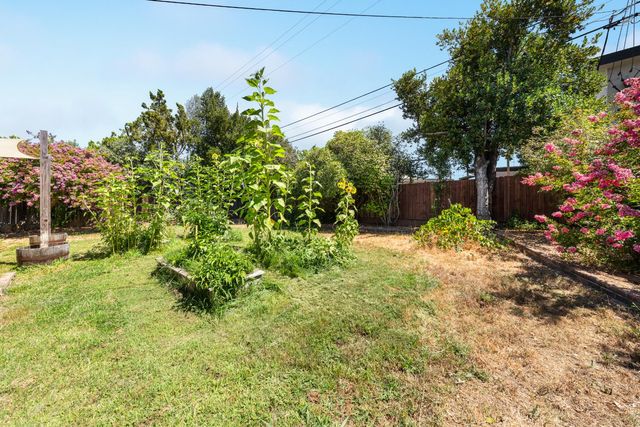 3424 Kentfield Dr, Sacramento, CA 95821