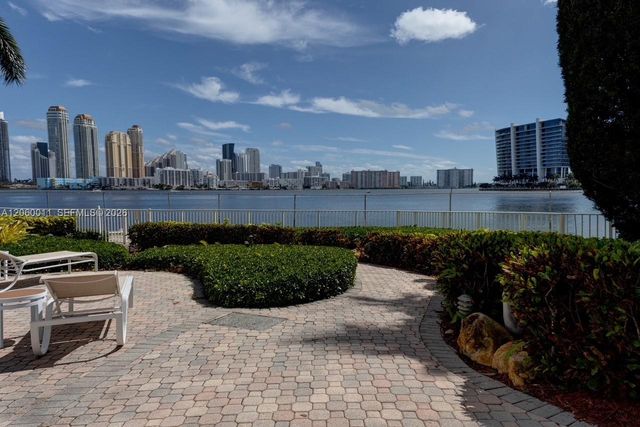3600 Mystic Pointe Dr 613, Aventura, FL 33180