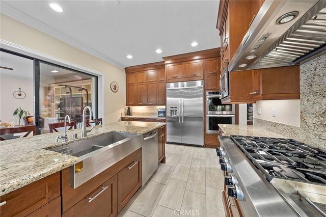 19 Hollyhock, Lake Forest, CA 92630