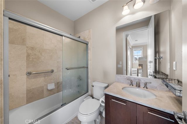 19 Hollyhock, Lake Forest, CA 92630