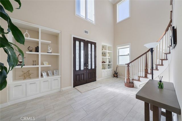 19 Hollyhock, Lake Forest, CA 92630