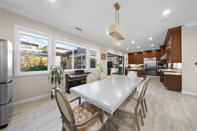 19 Hollyhock, Lake Forest, CA 92630