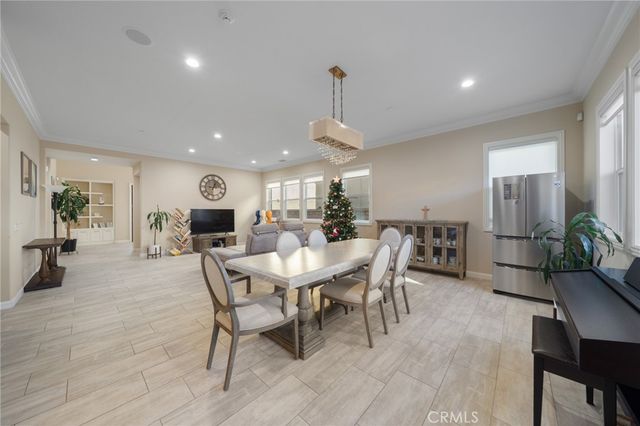 19 Hollyhock, Lake Forest, CA 92630