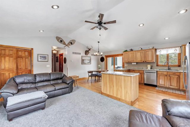 N12944 BETTS ROAD, Wausaukee, WI 54177