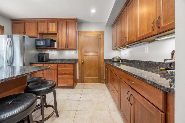 2171 61st STREET, Wauwatosa, WI 53213