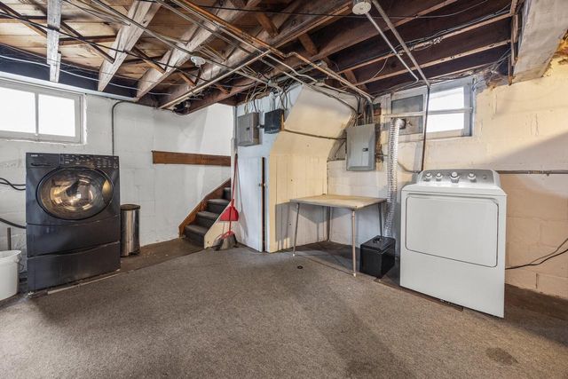 2171 61st STREET, Wauwatosa, WI 53213
