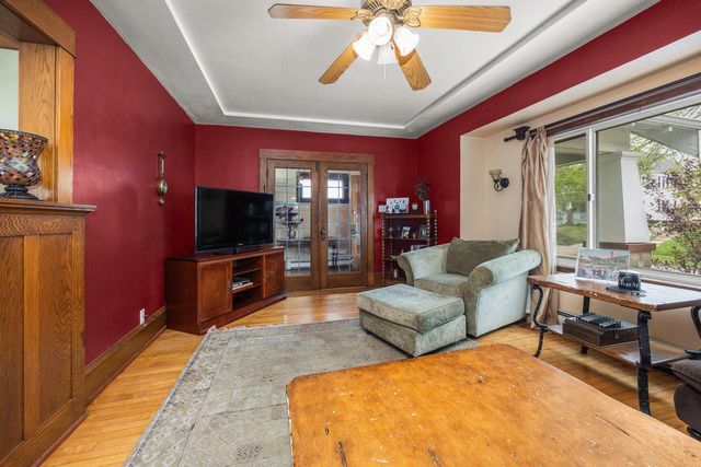 2171 61st STREET, Wauwatosa, WI 53213