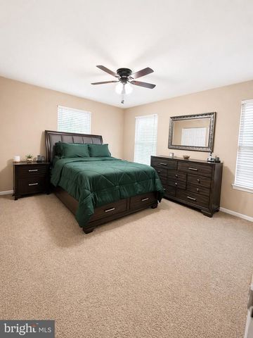 427 STONEBRIDGE BLVD, New Castle, DE 19720
