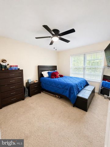 427 STONEBRIDGE BLVD, New Castle, DE 19720