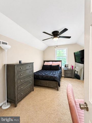 427 STONEBRIDGE BLVD, New Castle, DE 19720