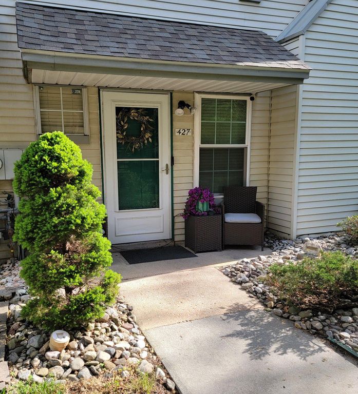 427 STONEBRIDGE BLVD, New Castle, DE 19720