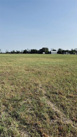 1235 County Road 1235, Point, TX 75472