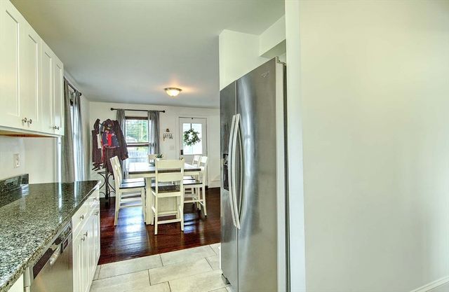 441 Ocean Grove Ave, Swansea, MA 02777