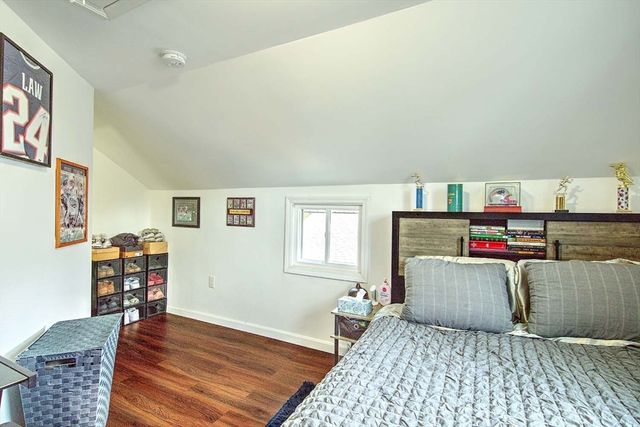 441 Ocean Grove Ave, Swansea, MA 02777