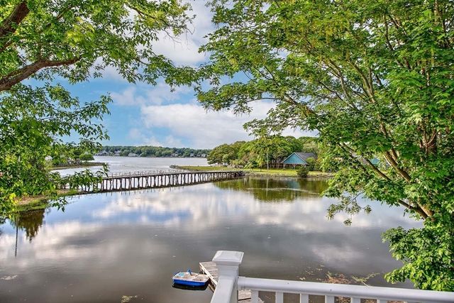 441 Ocean Grove Ave, Swansea, MA 02777