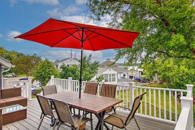 441 Ocean Grove Ave, Swansea, MA 02777