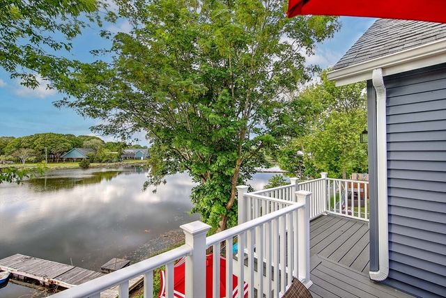 441 Ocean Grove Ave, Swansea, MA 02777