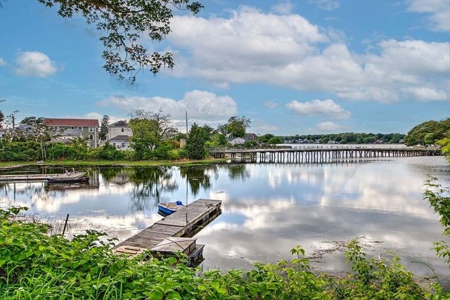 441 Ocean Grove Ave, Swansea, MA 02777
