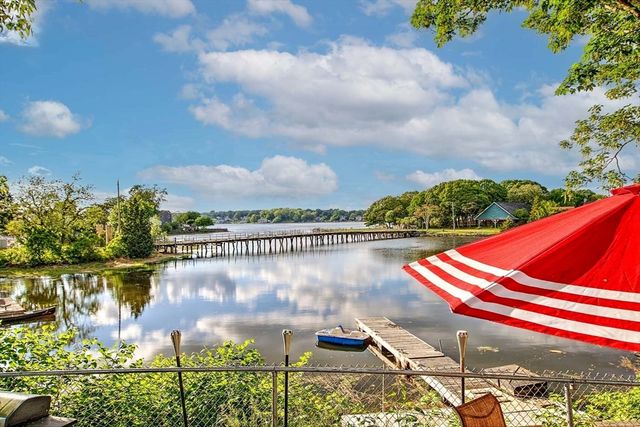 441 Ocean Grove Ave, Swansea, MA 02777