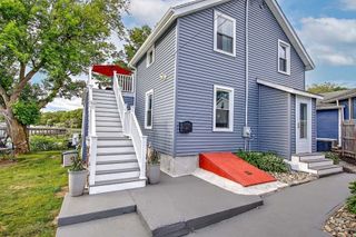 441 Ocean Grove Ave, Swansea, MA 02777
