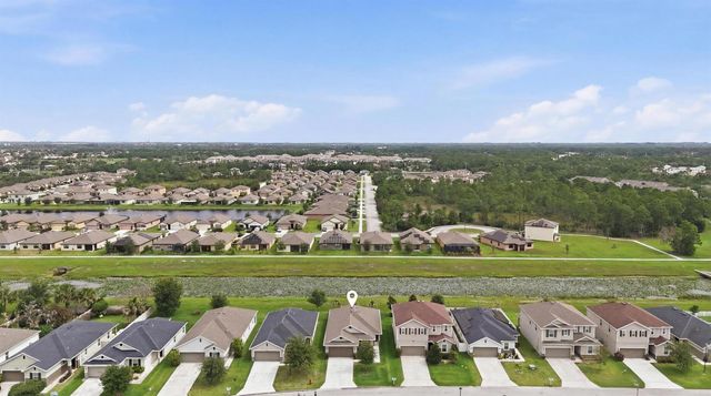 5655 NW Pine Trail Circle, Port St. Lucie, FL 34983