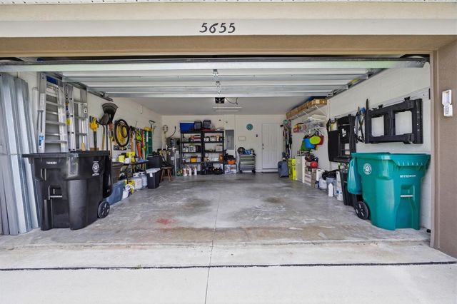 5655 NW Pine Trail Circle, Port St. Lucie, FL 34983