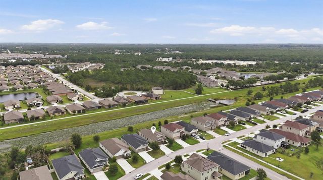 5655 NW Pine Trail Circle, Port St. Lucie, FL 34983