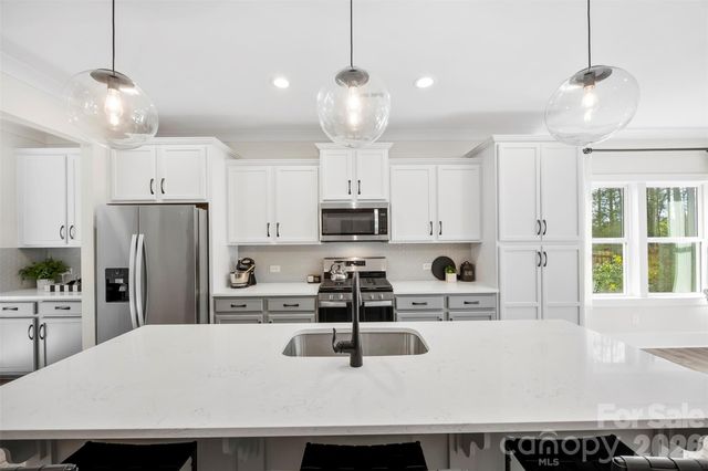 21232 Sanctuary Drive, Lancaster, SC 29720