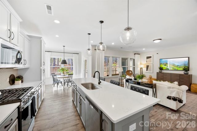 21232 Sanctuary Drive, Lancaster, SC 29720