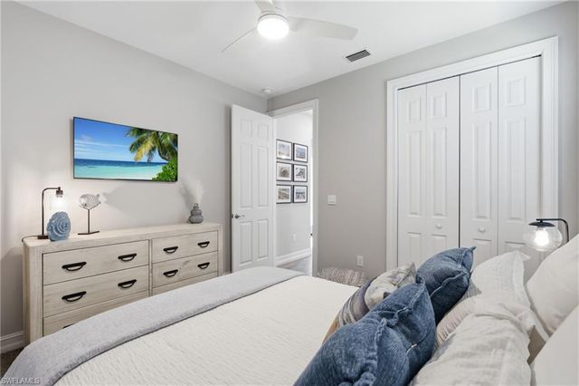 28033 Captiva Shell LOOP, Bonita Springs, FL 34135