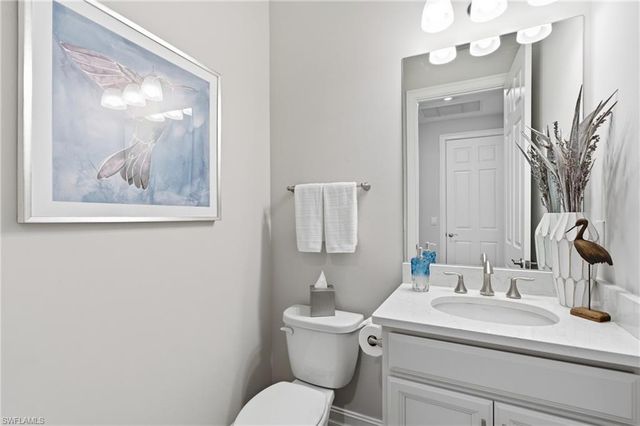 28033 Captiva Shell LOOP, Bonita Springs, FL 34135