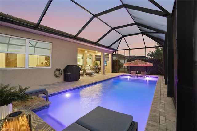 28033 Captiva Shell LOOP, Bonita Springs, FL 34135