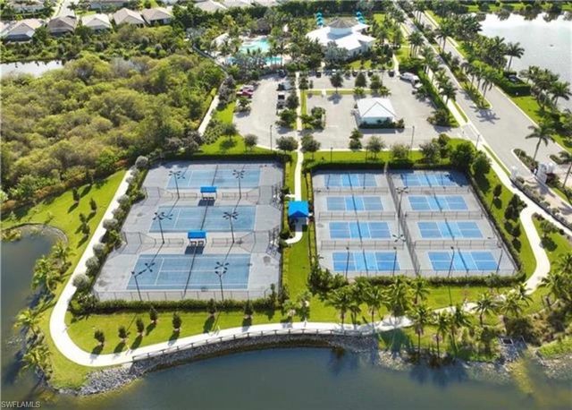 28033 Captiva Shell LOOP, Bonita Springs, FL 34135