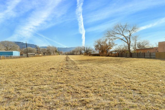 10119 Guadalupe Trail NW, Albuquerque, NM 87114