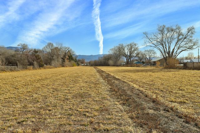 10119 Guadalupe Trail NW, Albuquerque, NM 87114