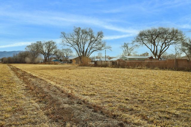 10119 Guadalupe Trail NW, Albuquerque, NM 87114