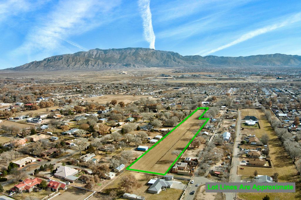 10119 Guadalupe Trail NW, Albuquerque, NM 87114