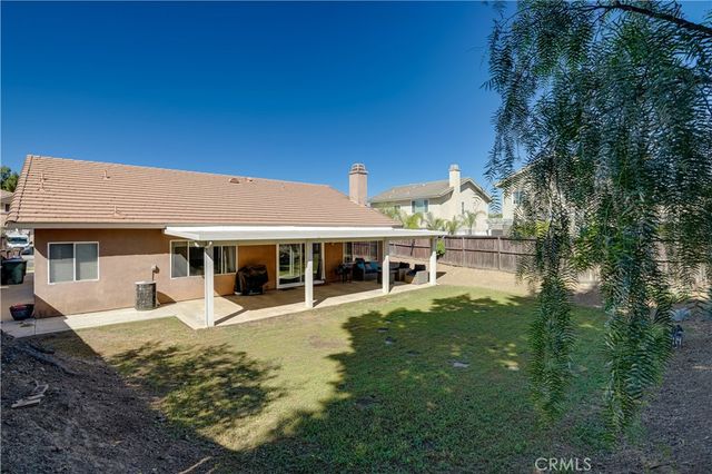 1480 Floral Park Street, Corona, CA 92881