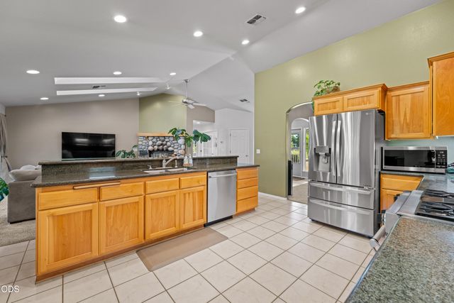 846 Schroeder Lane, Grants Pass, OR 97527