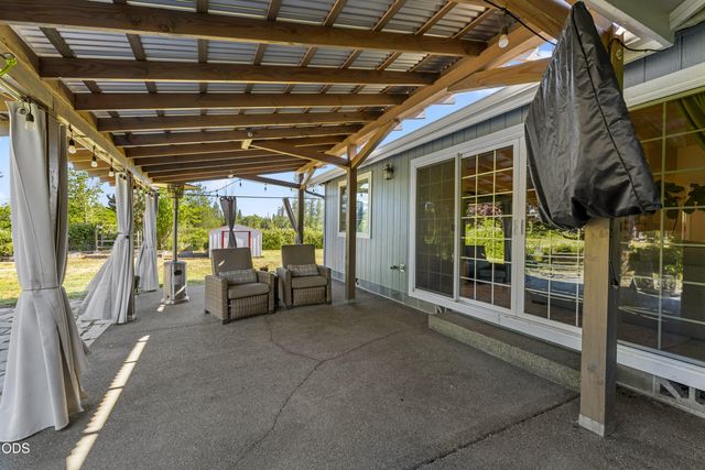 846 Schroeder Lane, Grants Pass, OR 97527