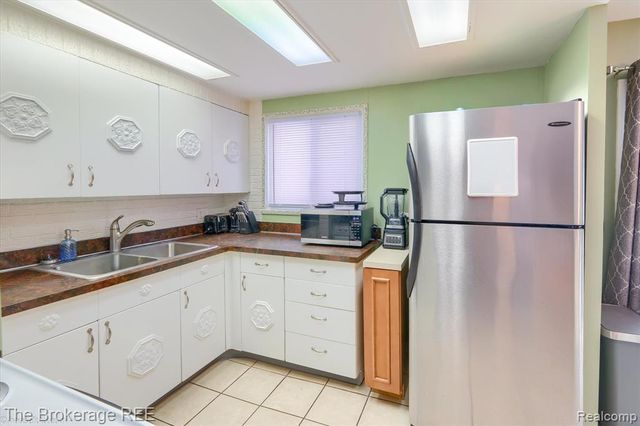 6155 Westdale Drive, Grand Blanc, MI 48439