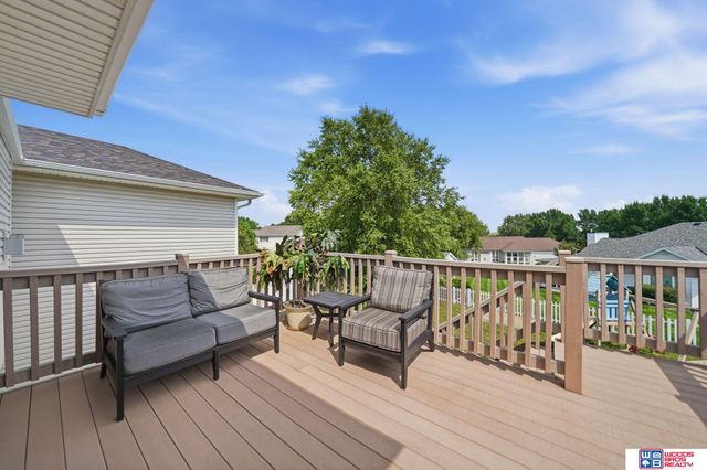 2200 Manitou Drive, Lincoln, NE 68521