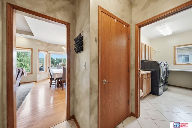 2200 Manitou Drive, Lincoln, NE 68521