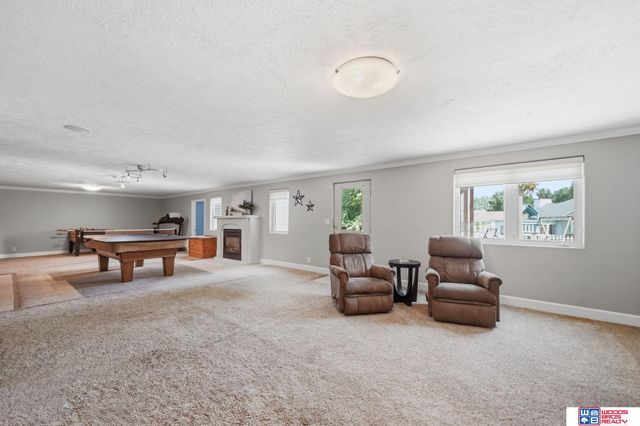 2200 Manitou Drive, Lincoln, NE 68521
