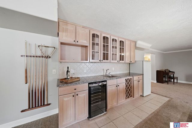 2200 Manitou Drive, Lincoln, NE 68521