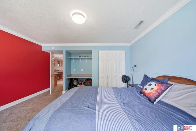 2200 Manitou Drive, Lincoln, NE 68521