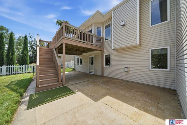 2200 Manitou Drive, Lincoln, NE 68521